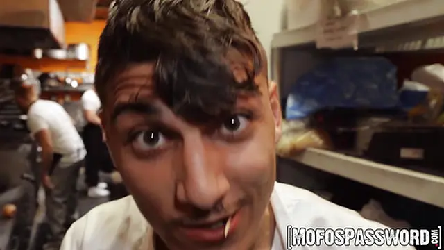 Two hunks交替轮换猛插紫悦 gems &mdash; 野蛮群rap