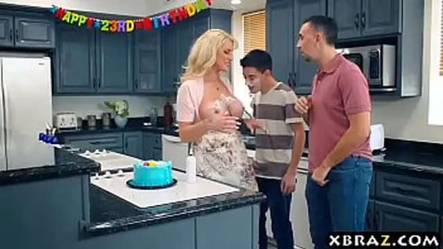 milf joined a group fuck and deepthroat at her birthday party
